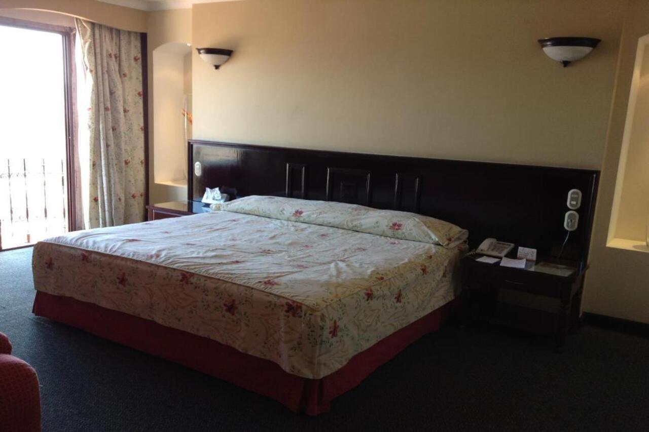 Hotel Real De Uruapan Uruapan  Extérieur photo