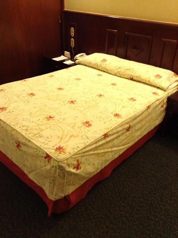 Hotel Real De Uruapan Uruapan  Chambre photo