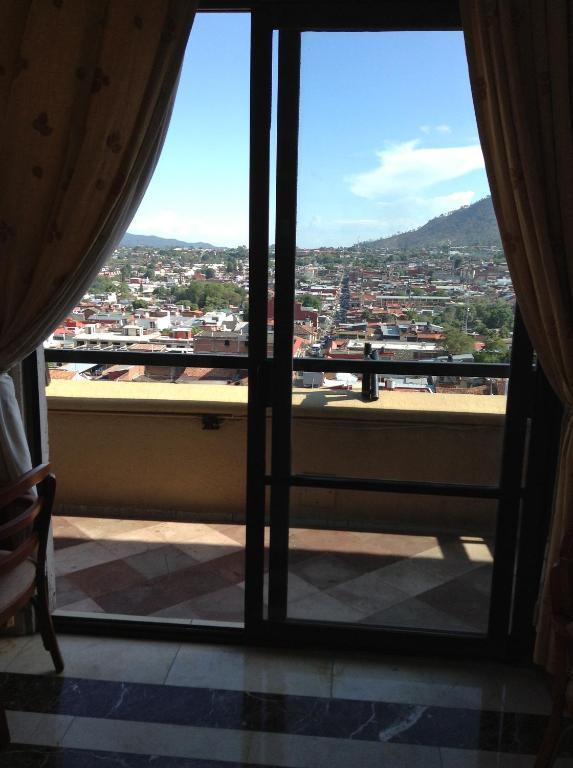 Hotel Real De Uruapan Uruapan  Extérieur photo